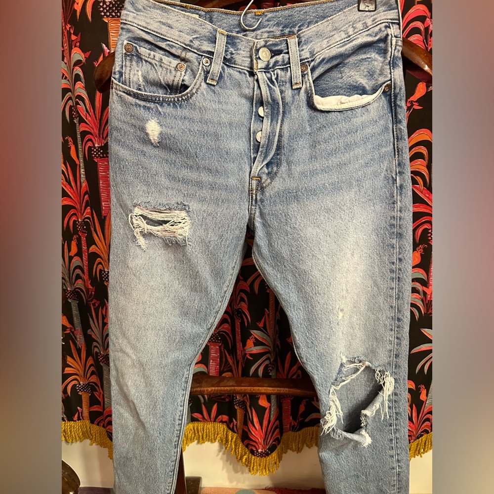 Levi 501 Skinny jeans Size 26